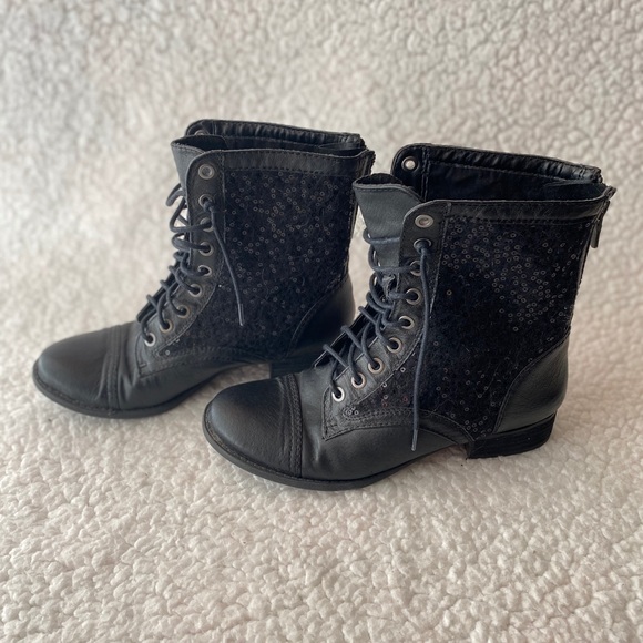 Combat boots - Picture 2 of 3